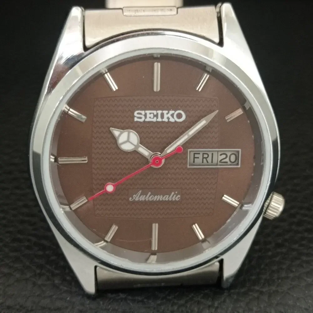 Vintage 1986 Seiko Automatic Mens Silver Watch W/daydate & Brown accents